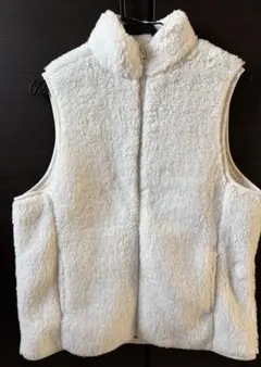 しまむら ファイバーヒート ファーベスト 白 ボア