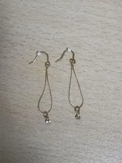 ゴールド チェーン付きピアス クリスタルビーズ 未使用