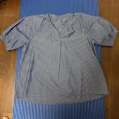 ランタンスリーブで女性らしく 5分袖スキッパーブラウス