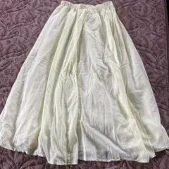 薄い黄色 フレアロングスカート 二重構造