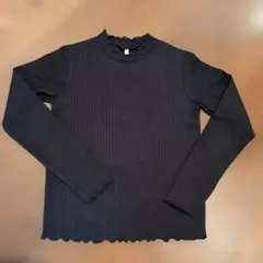 GU フリル付き長袖カットソー 150