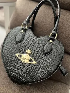 U-2194】Vivienne Westwood ハート型バッグ 未使用品 - メルカリ