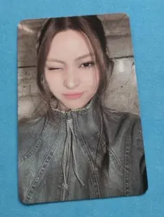 リュジン トレカ