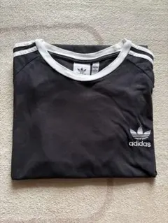 adidas 半袖Tシャツ 黒