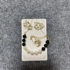 ハンドメイド　コットンパール　フェイクパール　ネックレス　と　ピアス　セット