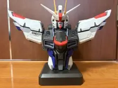 ガンダムSEED フリーダムガンダム 胸像 フィギュア　A賞のサムネイル
