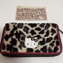 【新品未使用】 ハローキティ　キティ　ヒョウ柄　カード入れ　財布