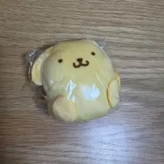 サンリオキャラクター おすわりぬいぐるみバッジ ポムポムプリン