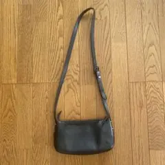 genten 黒 レザー ショルダーバッグ