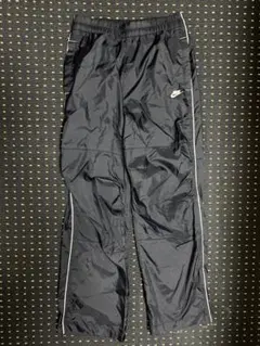 NIKE ウインドブレーカー　パンツ　ナイキ　黒