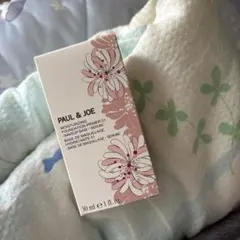 新品PAUL & JOE モイスチュアライジングプライマー 01