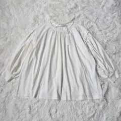 美品 Cloth＆Cross バルーンスリーブVネックブラウス ハグオーワー