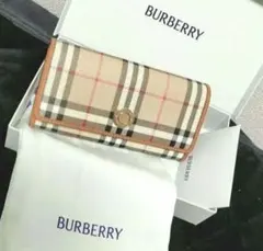 現行2024【極美品】BURBERRYコンチネンタルウォレット　ベージュ