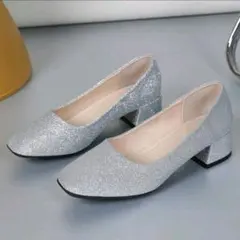 シルバー グリッター パンプス 低ヒール