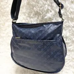【美品】 ゲラルディーニ ショルダーバッグ ソフティ ネイビー イタリア製 金具