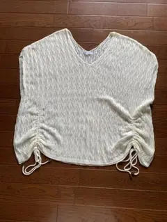 マニックスのオーバーサイズのトップス