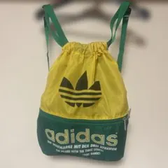 adidas ナップサック　緑×黄色　レトロ