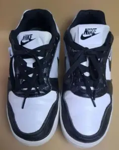 NIKE スニーカー エバノン(26㎝)
