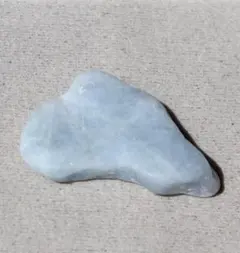 ［水色&紫色のミックス系］糸魚川翡翠 原石 2.7g
