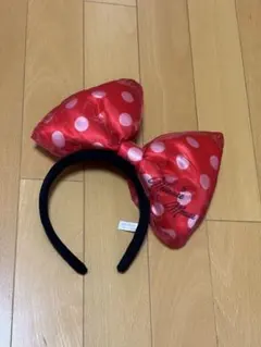 ミニーマウス 水玉模様カチューシャ