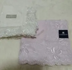 GIVENCHY ミラショーン　ハンカチ 2枚 刺繍 レース新品　白　ラベンダーのサムネイル