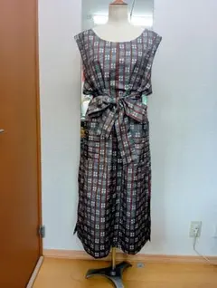 着物リメイク お値引きしました。12800→8800 シルク紬 手縫ワンピース 