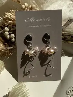 ハンドメイドピアス76