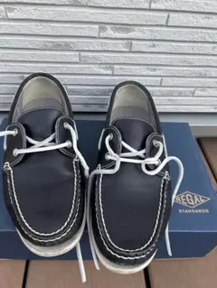 Item thumbnail for item c2ff8ead-6f12-4155-946c-2428711ca603