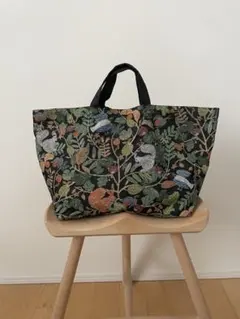 Item thumbnail for item 31de9018-e249-4232-a00a-327916062965