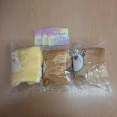 【新品未使用/匿名配送】ケアベア ふわふわスクエアポーチ①