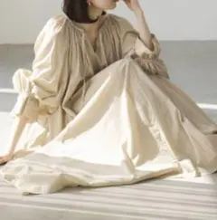 MARIHA マリハ オイスターベージュ ロングワンピース 36 1_68.jpg?v=1721786178&width=1024