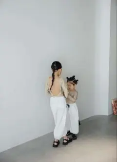 chaisy style kids ホワイト カーゴパンツ 裾ドローコード
