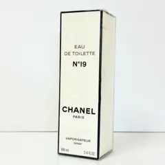 新品未開封　CHANEL シャネル　N°19 オードトワレ　香水　100ml ②