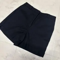 ZARA ブラック ショートパンツ