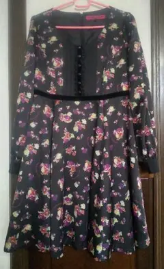 DOLLY GIRL BY ANNA SUI バラ柄ワンピース