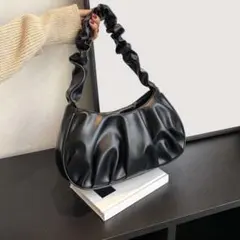 フリルデザイン ブラックハンドバッグ