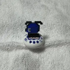 新品たまごっちプラス　バンダイ 2006年製 超じんせーエンジョイ たまごっちプラス 白 BANDAI 2006年製｜Yahoo
