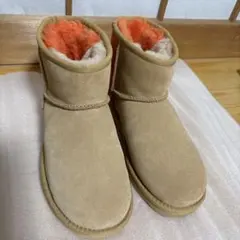 Item thumbnail for item df29c554-9378-416a-884d-7db6d5723500