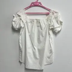 akiki オフショルダー ブラウス ナイロン タッサー オフショルダー ブラウス ( セットアップ 可 ）