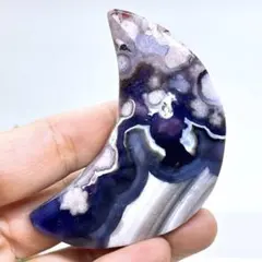 ブルー桜瑪瑙 月のカービング