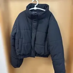 AVAN LILY ブラックショート丈ダウンジャケット