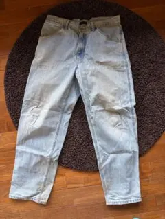 ストレートレッグ デニムパンツ