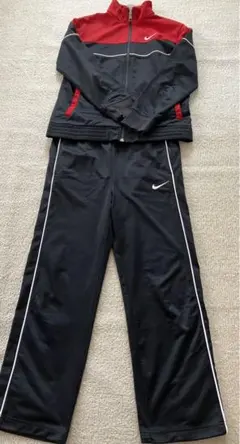 Nike ジャージ セット 黒 赤