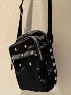 値下げ交渉可能】スタッズカスタムショルダーバッグ - メルカリ