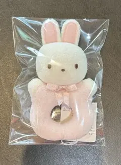 【新品未使用品】familiar うさぎ　ラトル
