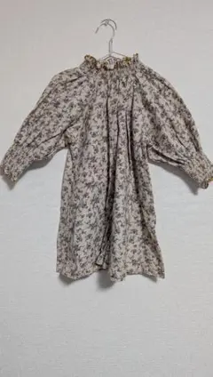 韓国子供服　monbebe花柄ワンピース