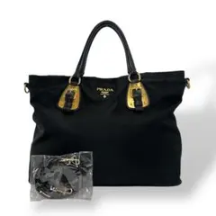 プラダ　2way ショルダーバッグ　ゴールドロゴ　A4収納可　ブラック　ナイロン