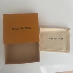 LOUIS VUITTON ギフトボックス 小型