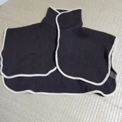 リブ編みダークブラウンネックウォーマー