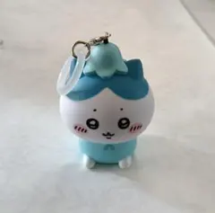 ちいかわ ハチワレソフビ めじるしアクセサリー